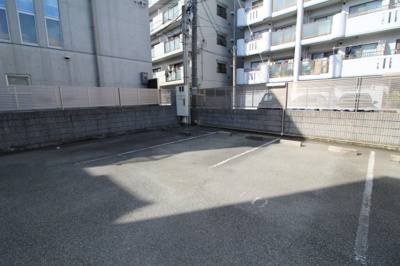 【駐車場】 | メゾンセレーナ