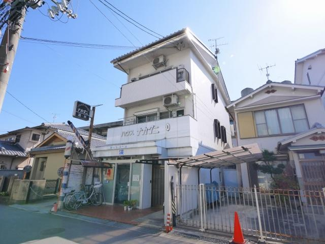 ハウスナカタニの外観