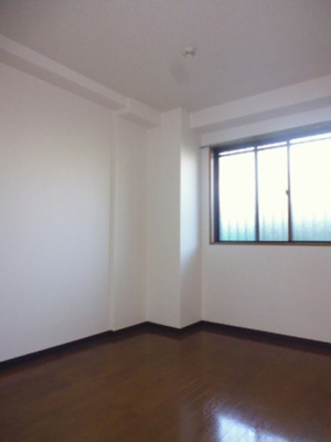 【寝室】 | パレ・ドール港南台