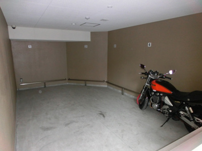 【その他共用部分】 | イーリス吉野町 | イーリス吉野町バイク駐輪場