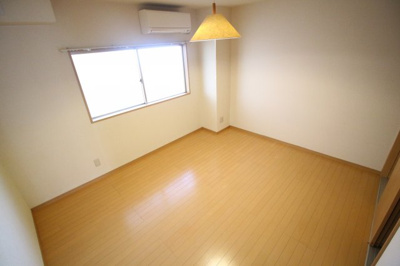 【洋室】 | シャトー正城