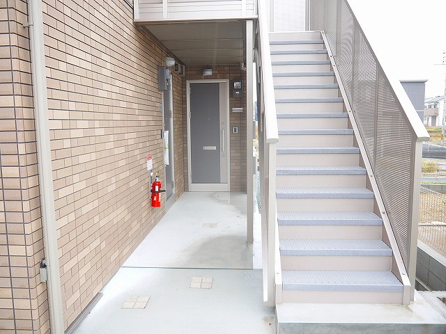 カーゼン城山台Ⅰのエントランス