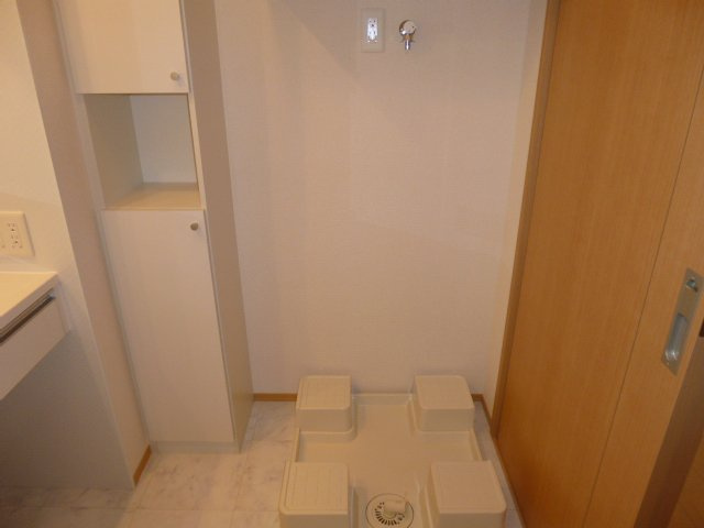 グラン　シイズのその他|洗濯機置き場