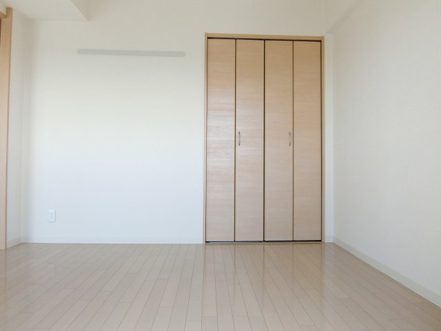 【洋室】 | サンファボーレ北田辺