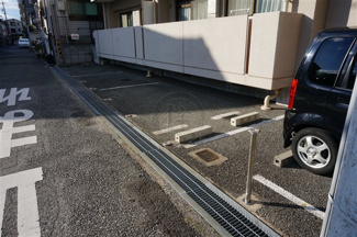 【駐車場】 | 平面駐車場