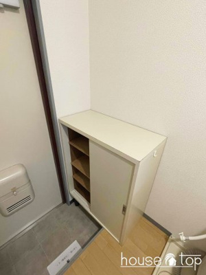 【玄関】 | ハイツエリーゼ（鳴尾駅・武庫川女子大・兵庫医大） | ハイツエリーゼ