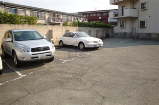 【駐車場】 | 平面駐車場
