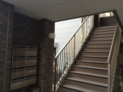 【エントランス】 | 浜甲ビル