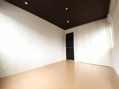 【洋室】 | 晄颯　弐