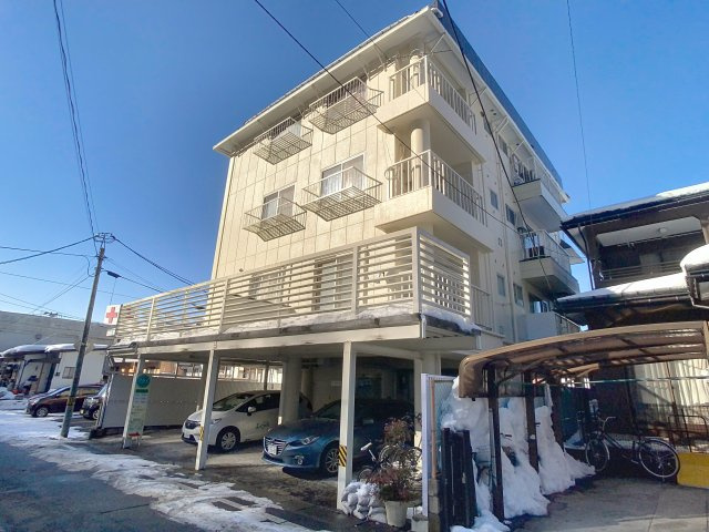 ラ・ベールの外観