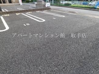 【駐車場】