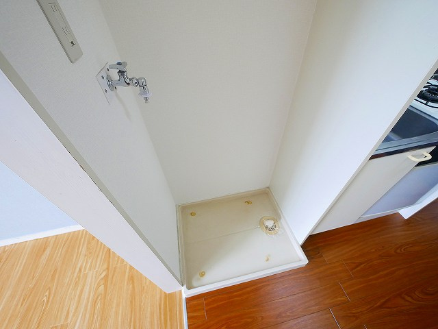 シャンポール 山添の設備|嬉しい室内洗濯機置き場