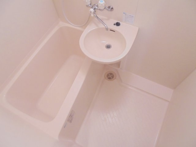 レ・ソール市川の浴室