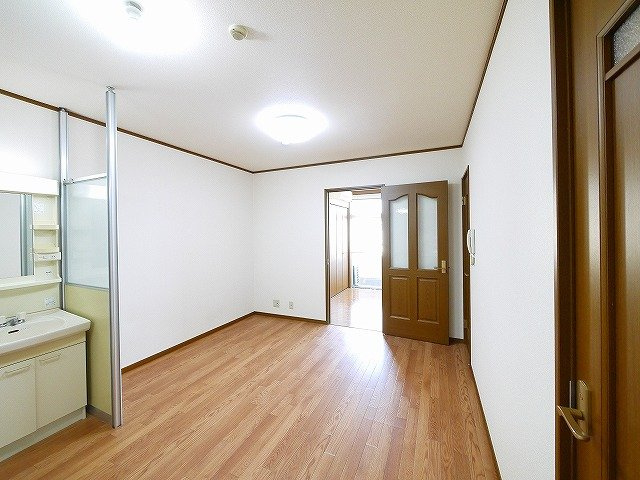 マンション　ヒライの居間・リビング|ゆったり過ごせる居間です