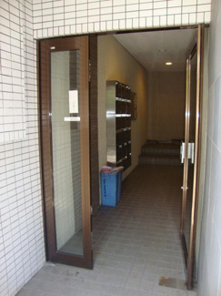 【エントランス】