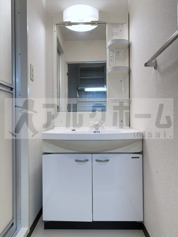 ティグリス枝川の独立洗面台