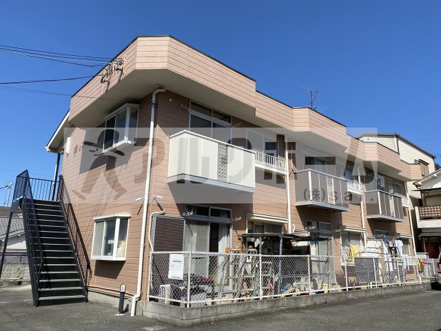 ハイツナカガワ