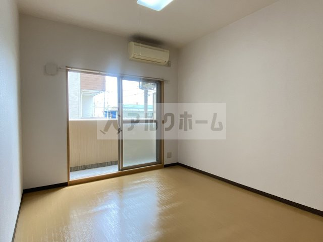 ラフィネ弓削の居間・リビング|ラフィネ弓削　居室スペース