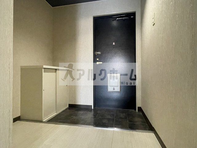 ネオシティ道明寺の玄関