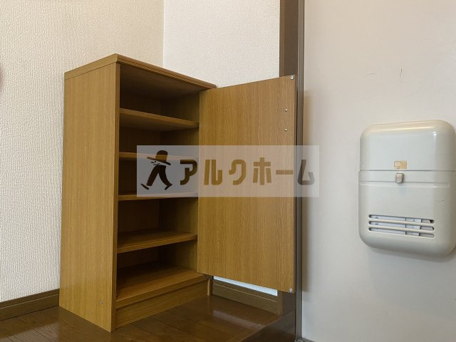 ハイツエイトの玄関|ハイツエイト　下駄箱