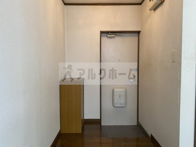 ハイツエイトの玄関|ハイツエイト　玄関