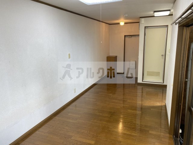 ハイツエイトの居間・リビング|ハイツエイト　居室スペース