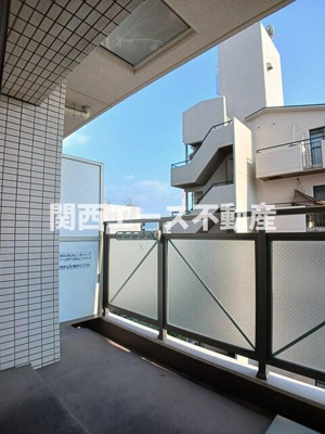 【バルコニー】 | オリエンタル長田駅前