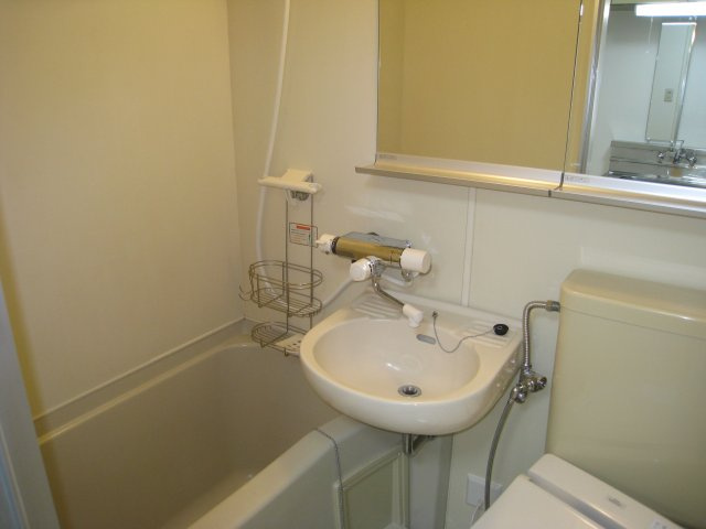 ラフィーヌ東原の洗面所|サンプル写真になります。