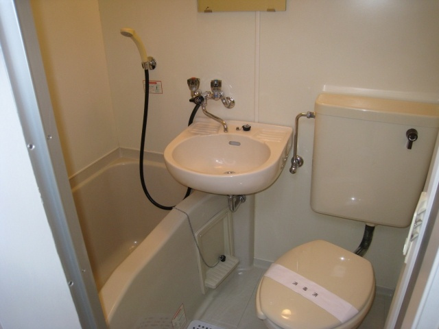 ラフィーヌ東原の浴室|サンプル写真になります。