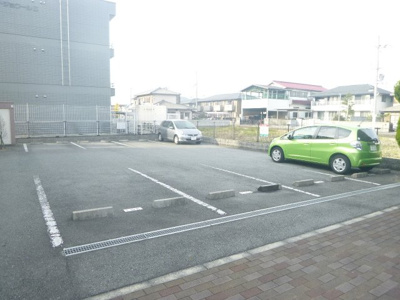 【駐車場】 | シャレーコート