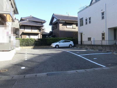 【駐車場】 | メゾン・ド・ボナール