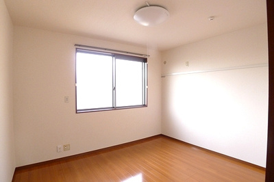 【寝室】 | メゾン・ド・ボナール