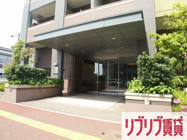 千葉ポートイーストのエントランス