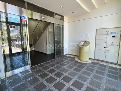 【エントランス】 | ユニテソリステ鳴尾