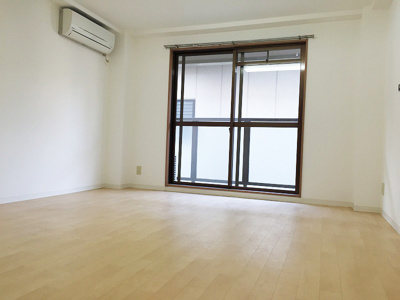 【洋室】 | セレクト三愛