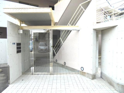 【エントランス】 | ヴェルデュール千里山西 | オシャレなエントランス★