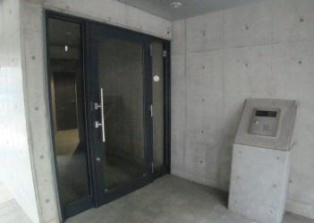 【エントランス】 | クリスタル千駄ヶ谷