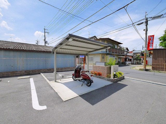 グランツコート大門西のその他共用部分|駐輪場です