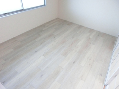 【洋室】 | カーサ西山町