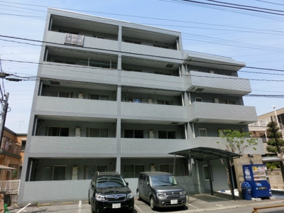 【外観】 | モンブルー | モンブルー　鉄筋コンクリート造5階建て南向きのマンションです