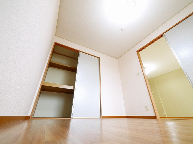 ジェイアール郡山Aの収納|ちょっとした収納スペースも充実しています