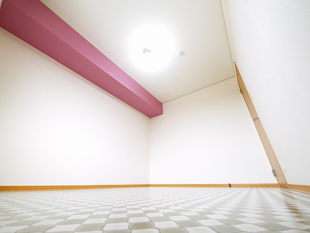 ジェイアール郡山Aの寝室|開放的な寝室です