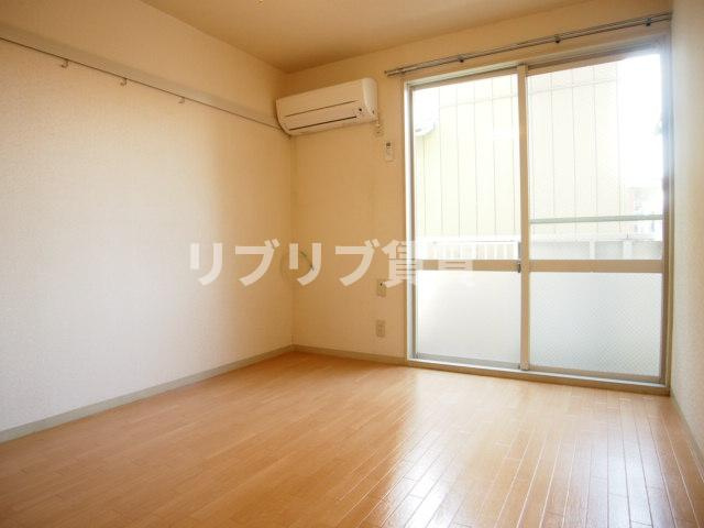 マミエール日栄の居間・リビング