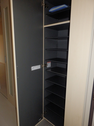 メゾン・ジュネスＶの収納