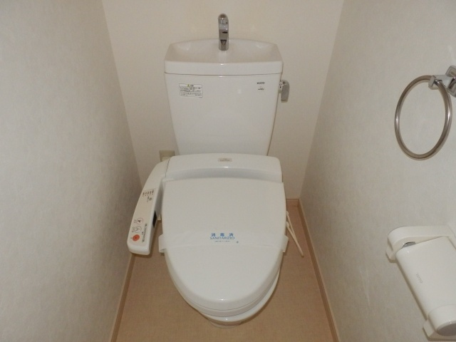 メゾン・ジュネスＶのトイレ|サンプル写真になります。