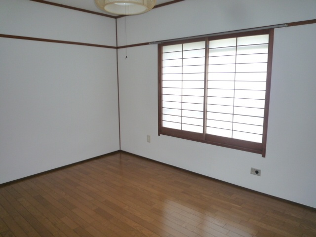 富士見町住宅３号棟の洋室