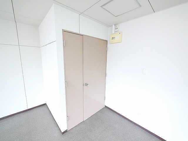 千曲ビルの内装