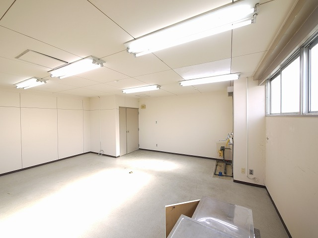 千曲ビルの内装