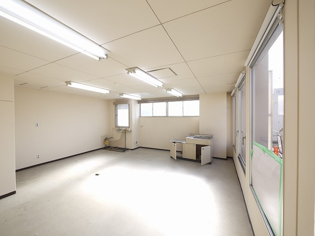 千曲ビルの内装