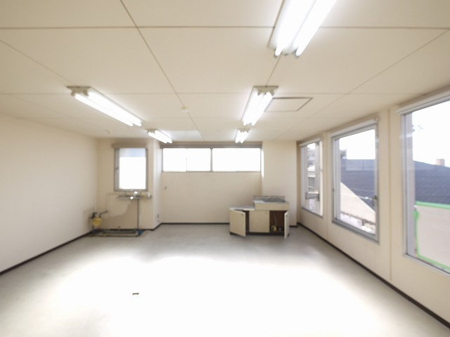 千曲ビルの内装